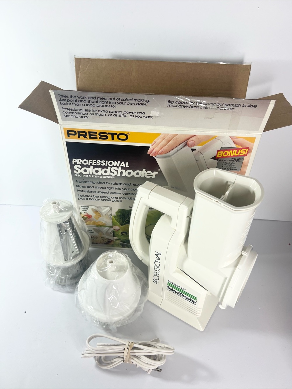 Vintage PRESTO Professional Salad Shooter 02970 Electric Slicer Shredder 1990